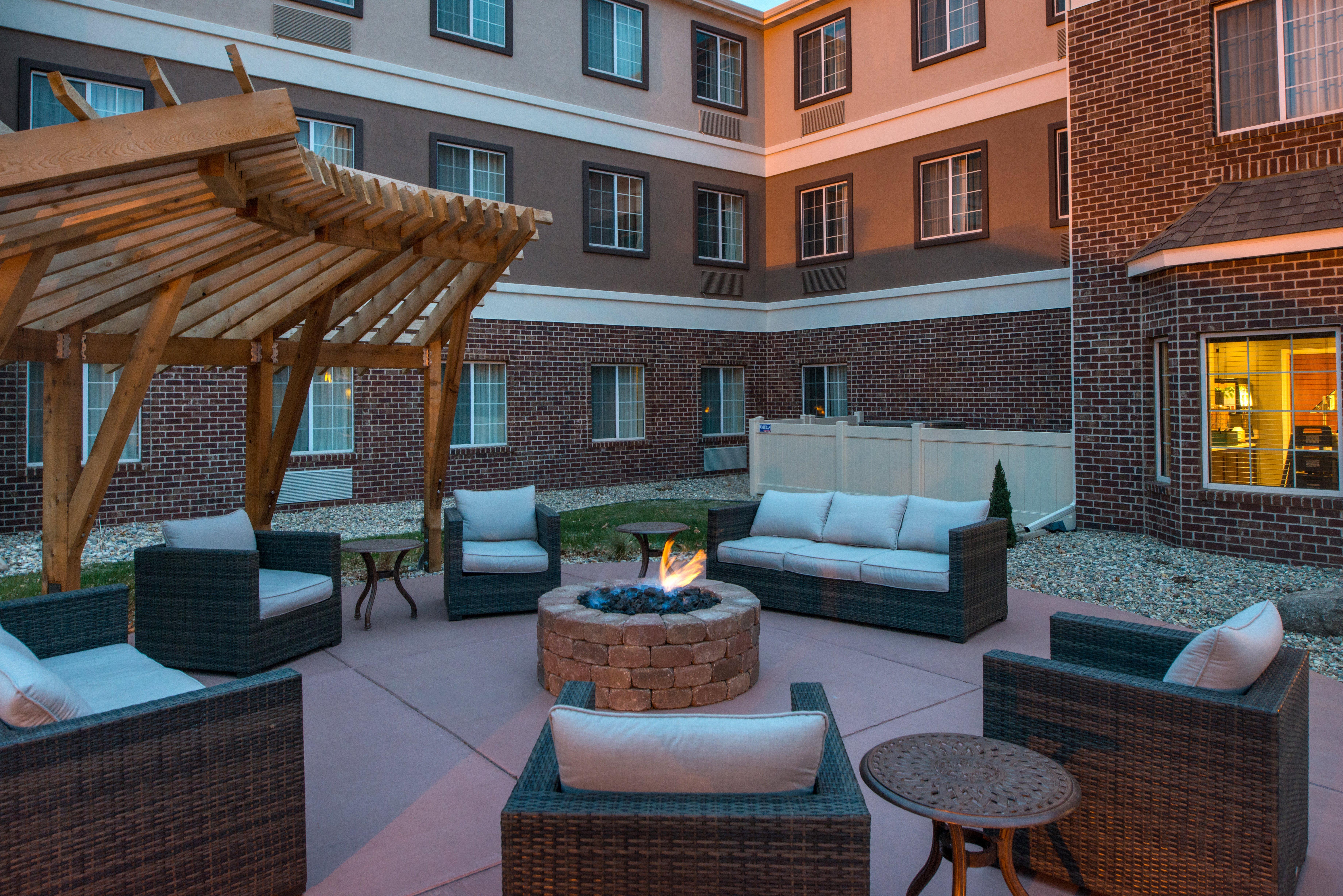 Staybridge Suites Sioux Falls At Empire Mall, An Ihg Hotel Exterior photo